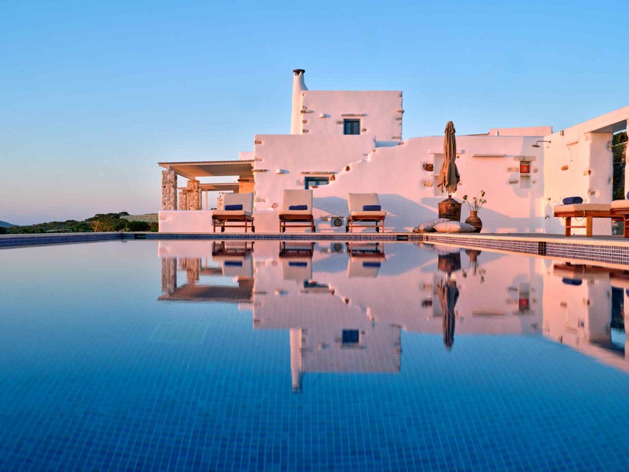 Luxurious Villa Pactia Amazing Pool Isterni  외부 사진